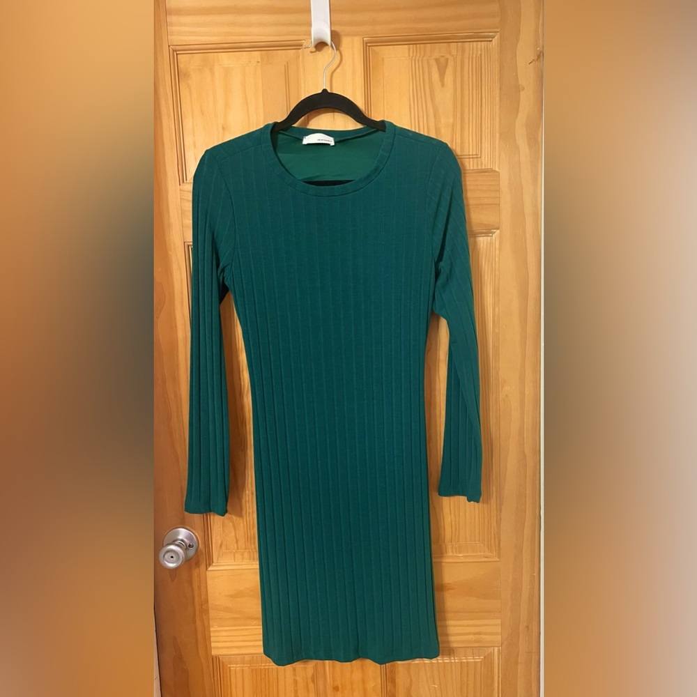 Heatherly Fitted Knit Back Detail Dress